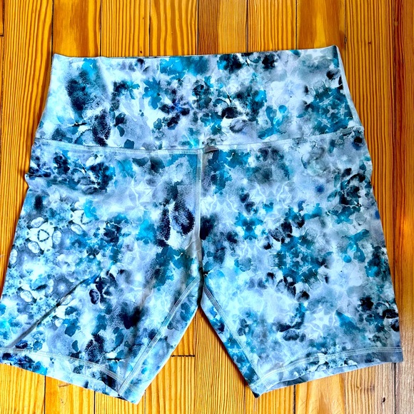 lululemon athletica Pants - Lululemon 8 inch Align Shorts, size 12